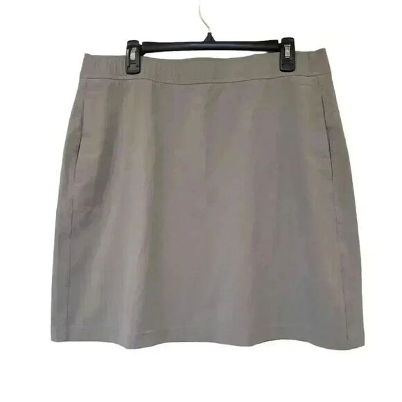 Eddie Bauer Women's Light Gray Poly/Spandex Rainier Pull On Skort w Pockets - Picture 5 of 8